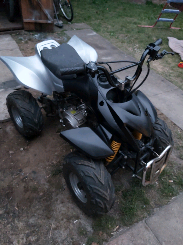 quad bikes on gumtree for sale